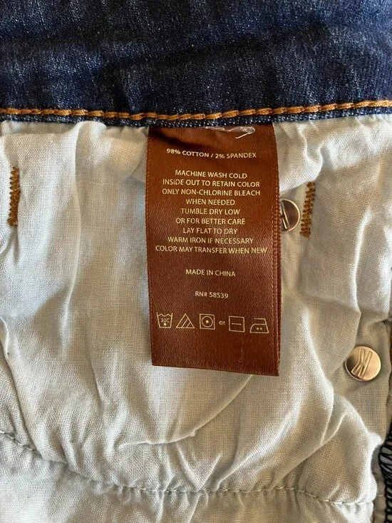 KUT from the Kloth "Katy" Boyfriend Jeans | Women's Size 12 | Medium Blue Wash - Picture 9 of 11